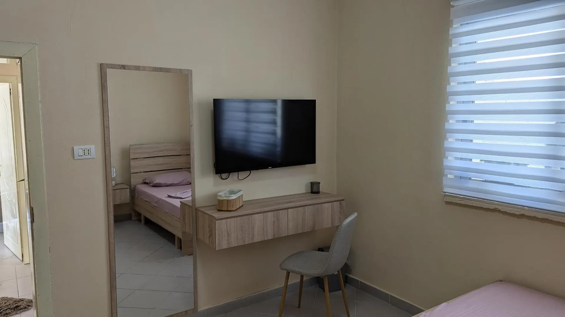 Jasemine Private House Shkoder 빌라